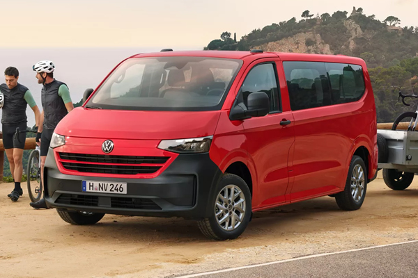 VW Transporter Caravelle rot 2026